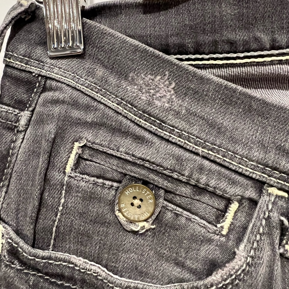 Low rise, Hollister faded grey skinny Jean - Picture 5 of 16